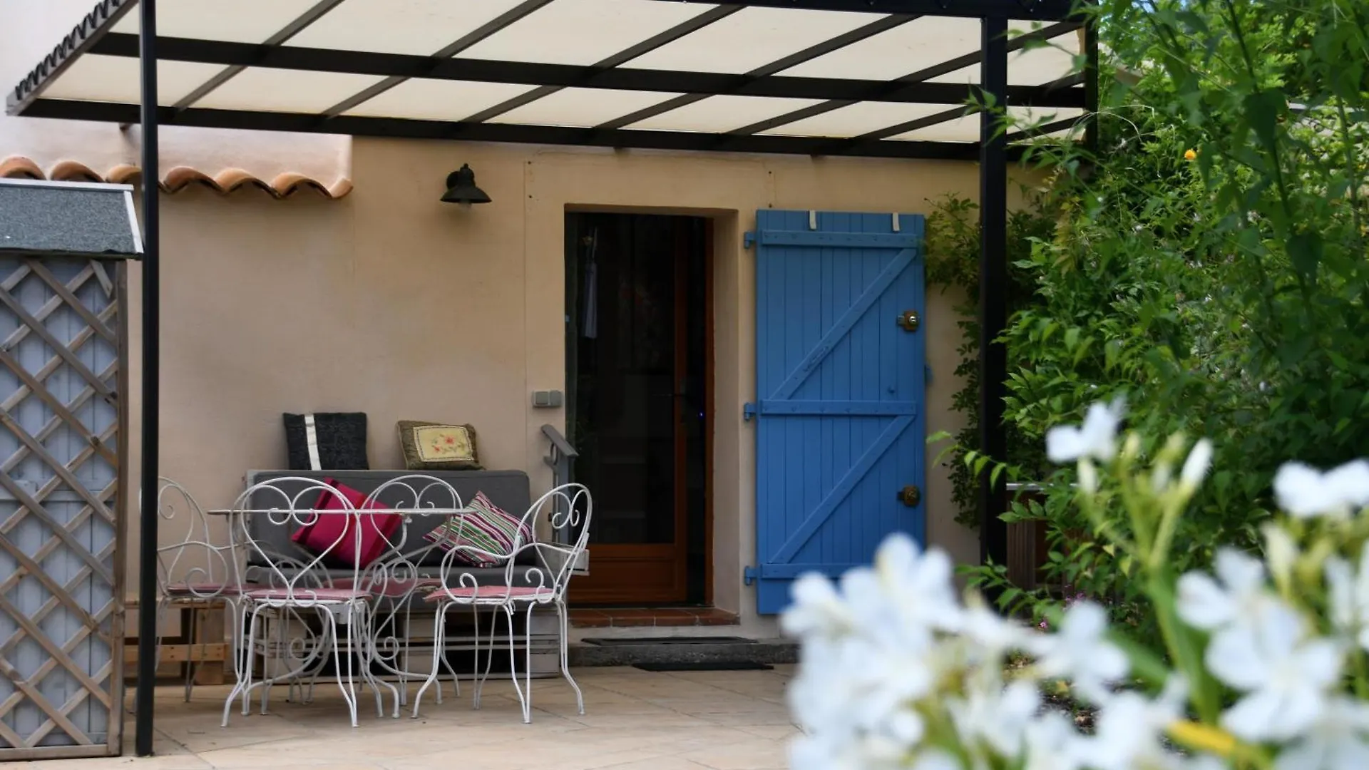 Villa L'Ocabee La Tour-dʼAigues Frankreich
